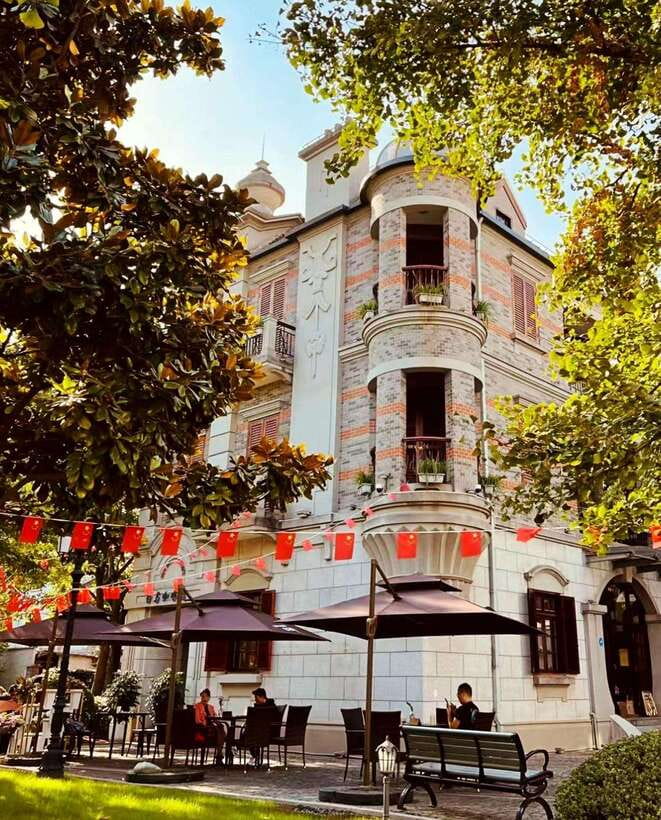 3-Hour Shanghai Street Food Tasting & Old Town Private Tour - Why the private format changes the experience