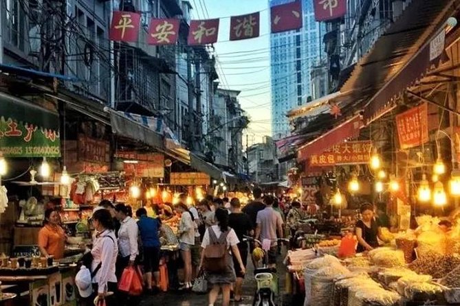 4-Hour Xiamen Private Local Food Market Experience - The Eighth Seafood Market: Xiamen’s everyday food trade