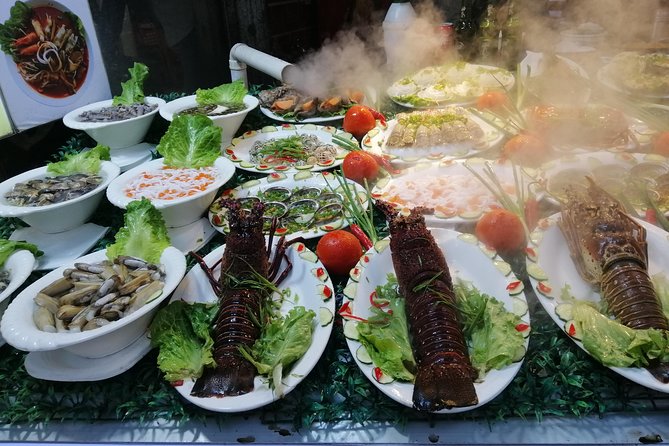 4-Hour Xiamen Private Local Food Market Experience - The guide can make or break the experience
