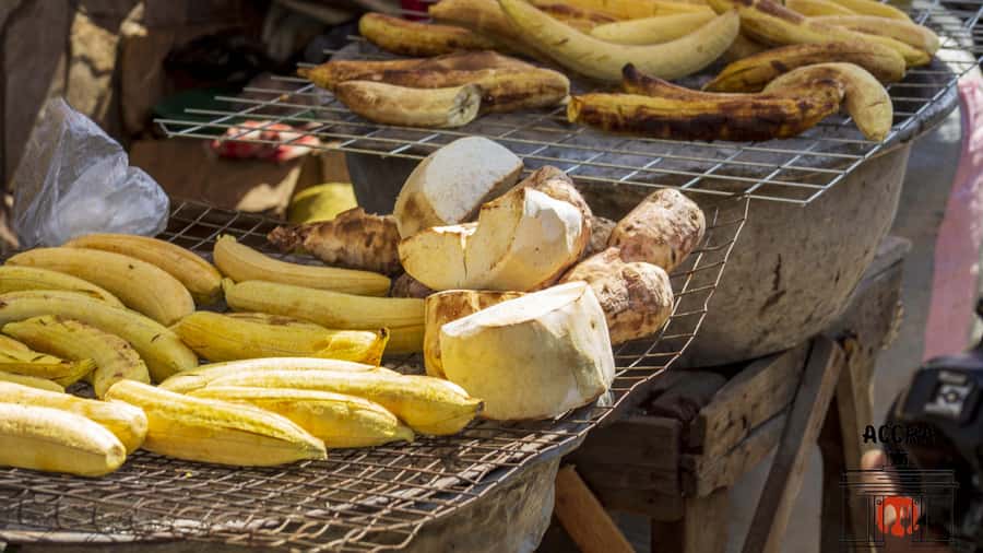 Accra Street Food Tour: Makola Market Tour With Full Lunch - My take: book it for the food, with sensible expectations