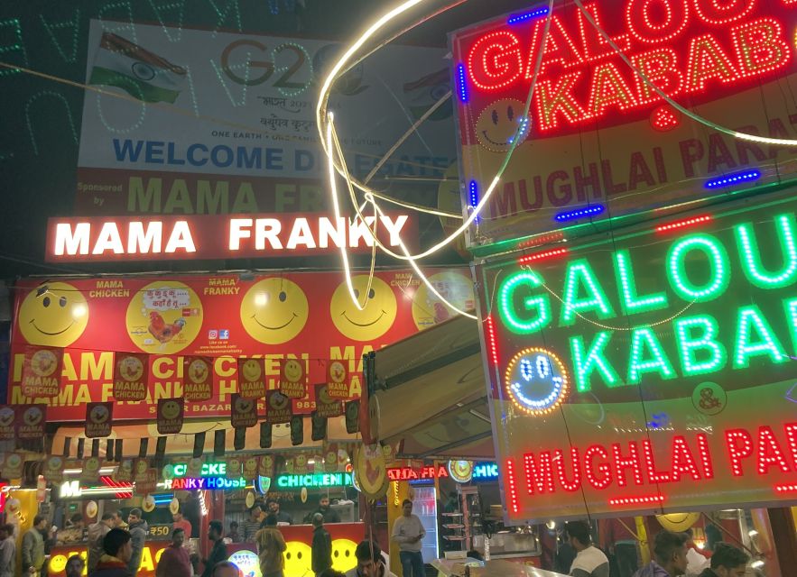 Agra: Sadar Bazar Food Market Night Walking Tour by Tuk-Tuk - Why Sadar Bazar is a good evening stop