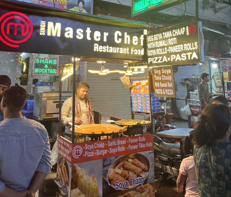 Agra: Sadar Bazar Food Market Night Walking Tour by Tuk-Tuk - Who will get the most from this food walk?