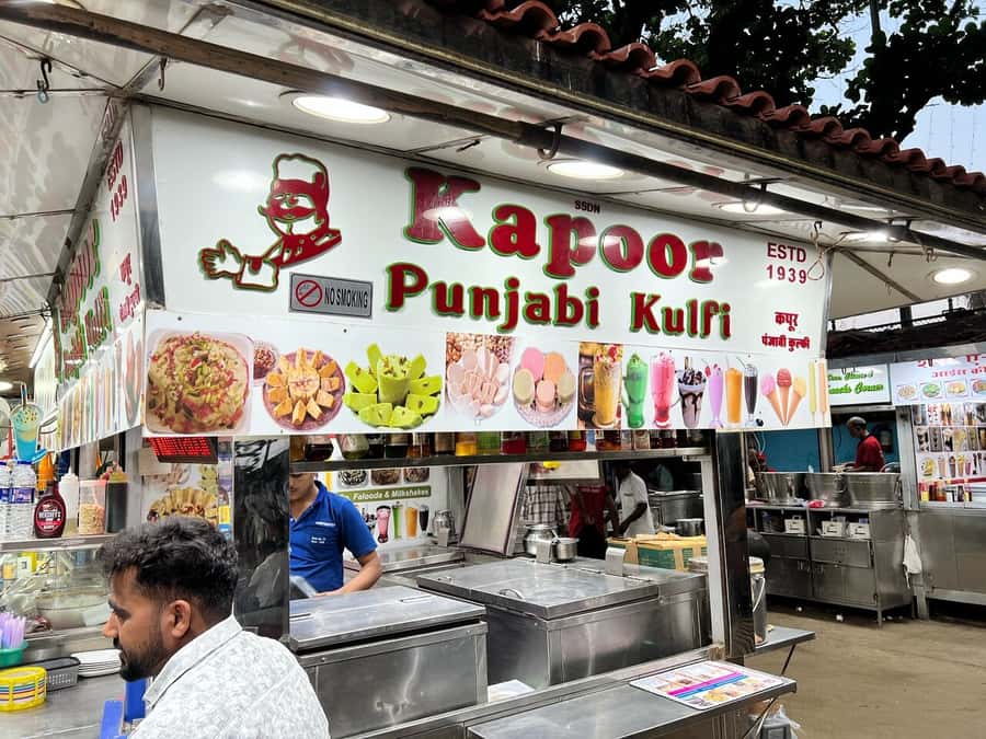 Agra: Street Food Tour with Spice Market on Tuk-Tuk Ride - Key points at a glance