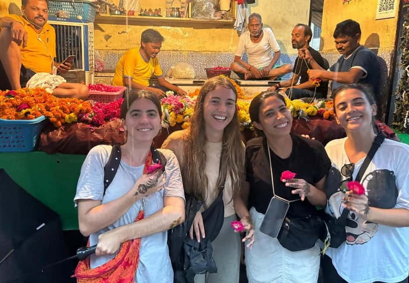 Agra: Street Food Walking Tour, Spice Market, & Tuk-tuk Ride - Key points at a glance