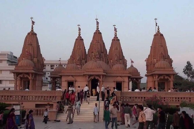 Ahmedabad Private City Tour Including Local Night Market - Sarkhej Roza and Ahmedabad’s Islamic architecture
