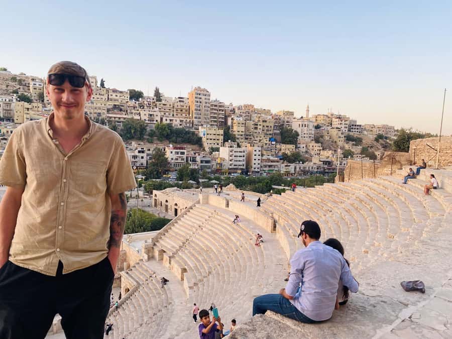 Amman Heritage Tour: Street Food, Local Culture & Art - Art spaces show another Amman