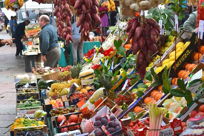 An exclusive experience: food market, private chef and lunch! - Who will enjoy this Milan cooking class most