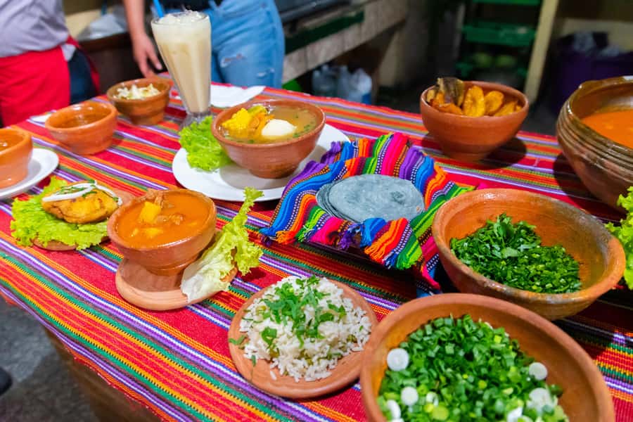 Antigua Guatemala: Street Food Walking Tour with Tastings - The guides are the tour’s strongest feature