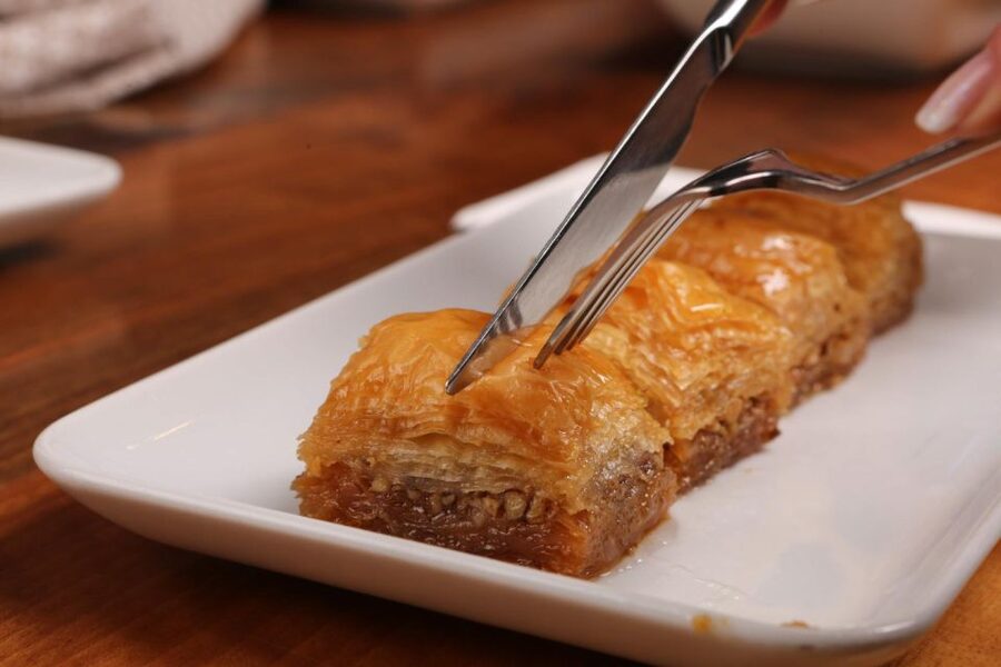 Athens: Street Food Tasting Tour - Loukoumades and the sweet side of Athens