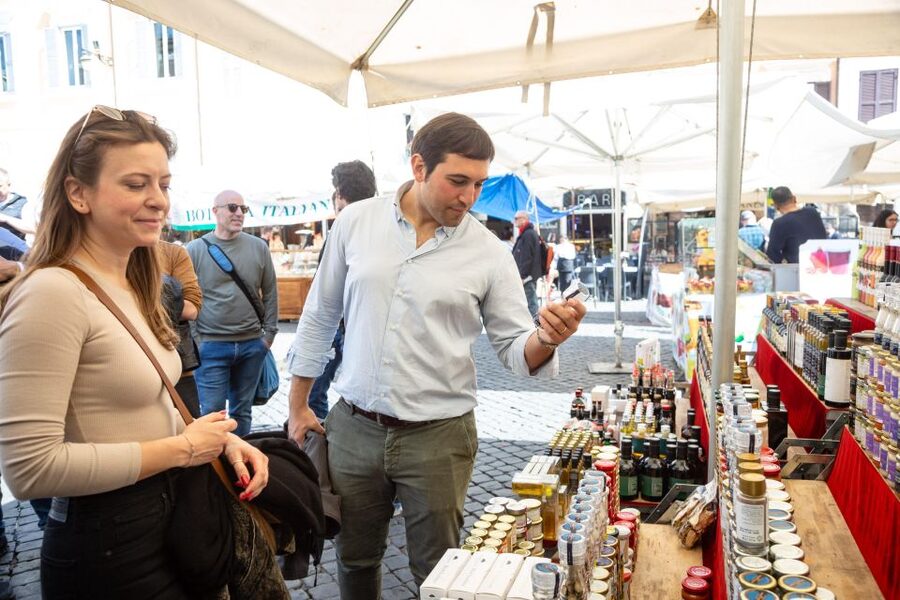 Athens: Street Food Tour Market & City Centre - Who should book this Athens food walk