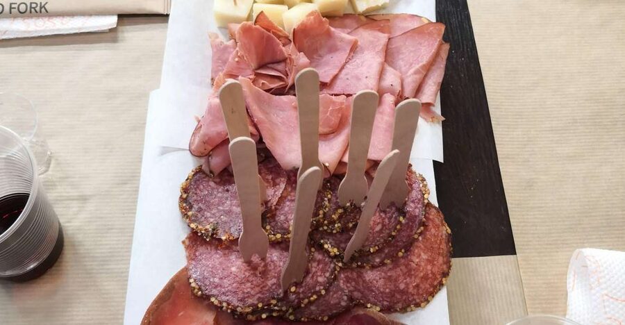 Athens: Tasting workshop and Food Market tour - Cheese, cured meats, and Cretan ntakos