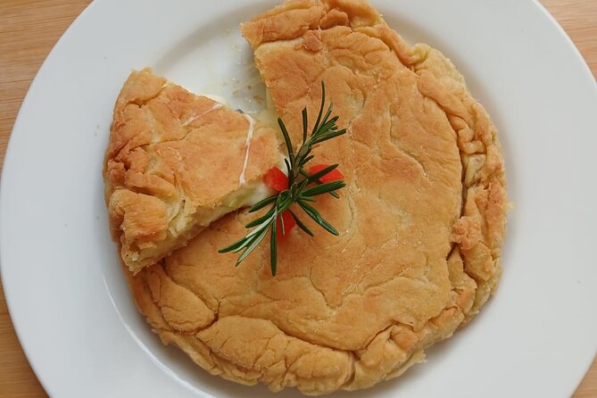 Authentic Sicilian Street Food: Fried Pizza Catania Cooking Class - Filling a Pantesca fried pizza