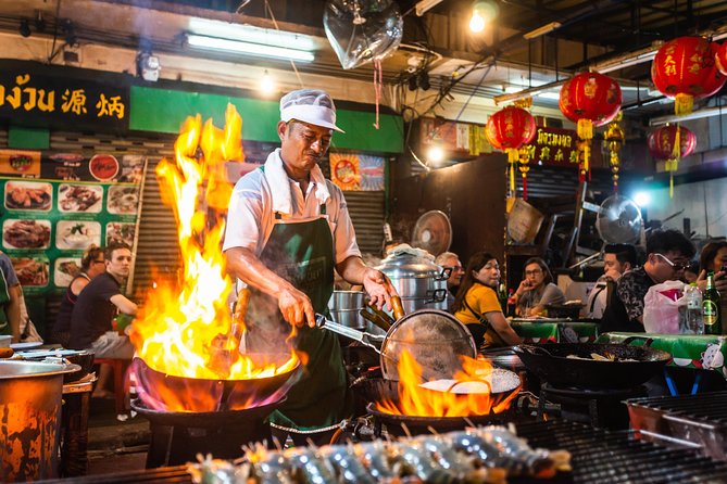 Authentic Street Food Tour in China Town Bangkok - Kuan Yim Shrine adds cultural context