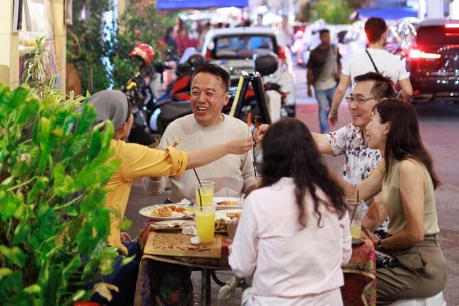 Back of the Bike Street Food Experience – Real Penang! - Riding through George Town one course at a time