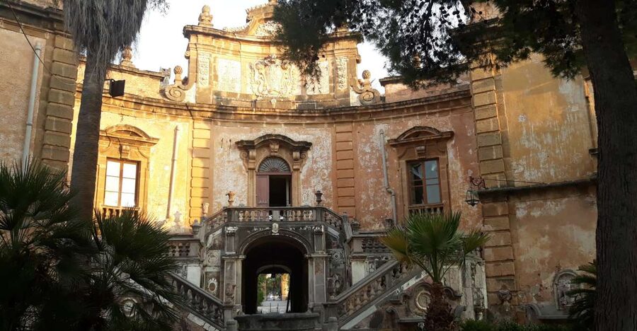 Bagheria: tour of Villa Palagonia and Street Food itinerary - Key points to know before you book