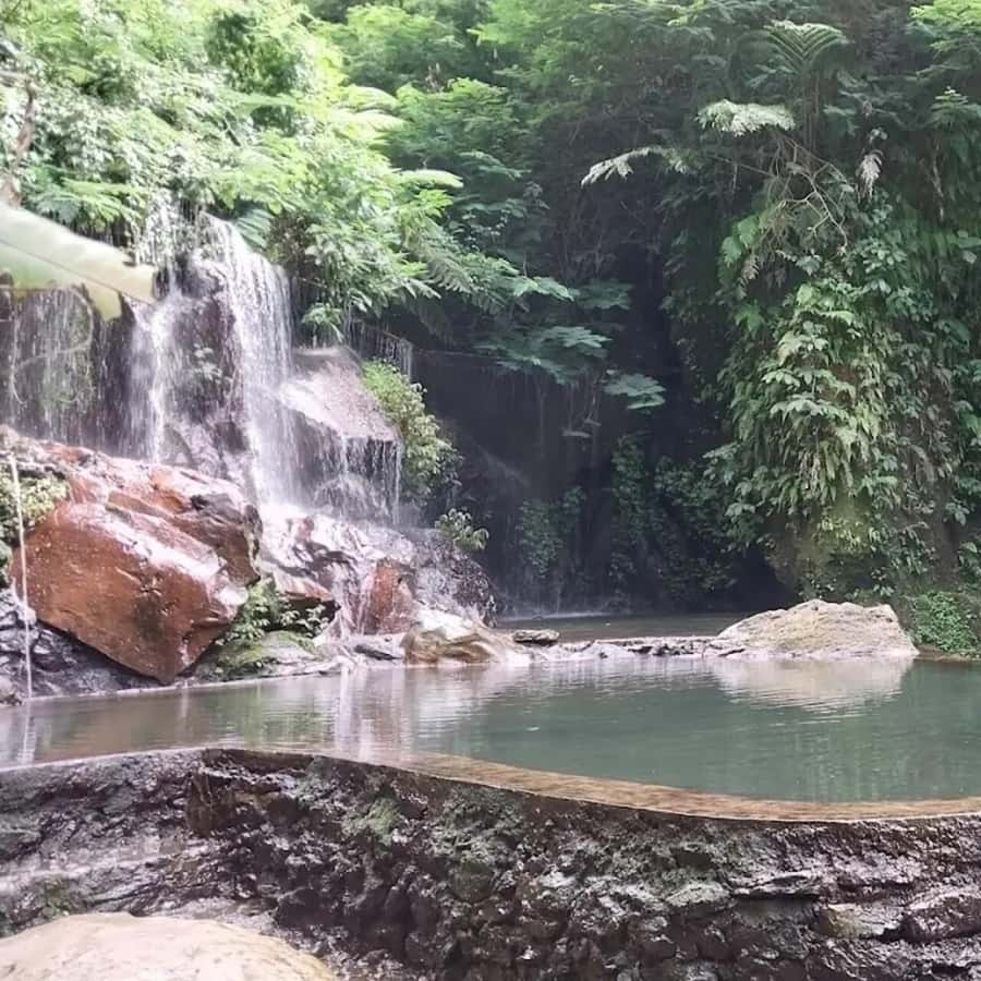 Bali: Penglipuran Village, Waterfall, and Night Market Tour - The weather matters more than the brochure suggests