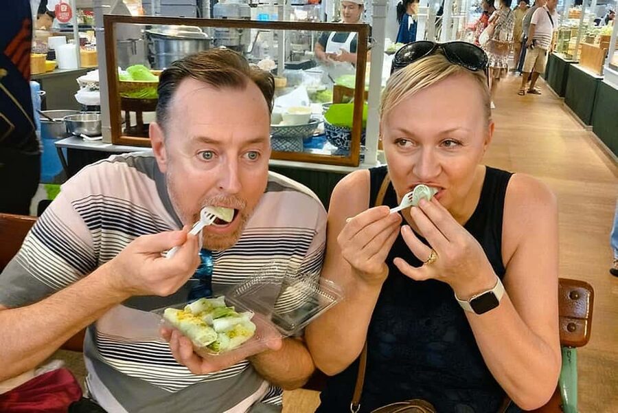 Bangkok: 2-hour Eat with Me CHOB Street Food Lunch Tasting - Starting at Sanam Chai MRT Station