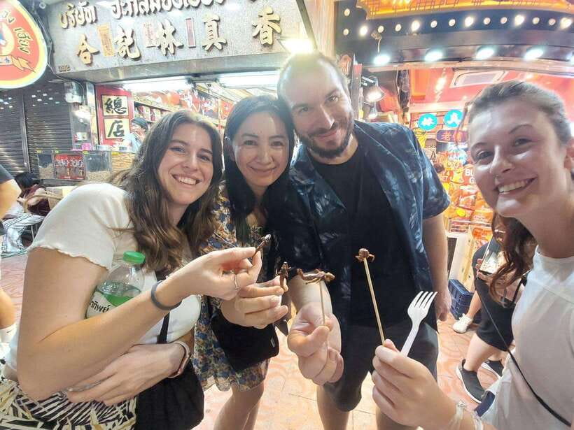 Bangkok: Chinatown Food Tour with Michelin Food Stalls - Why Yaowarat works so well for a food tour