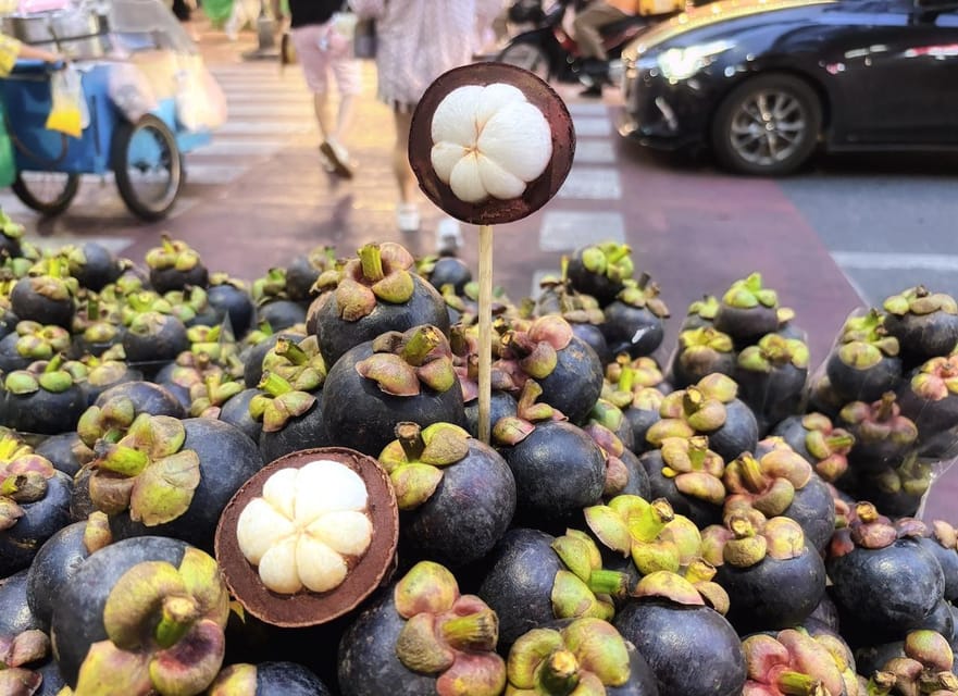 Bangkok: Chinatown Street Food - Private Tour - Why Yaowarat Road works so well for a food tour