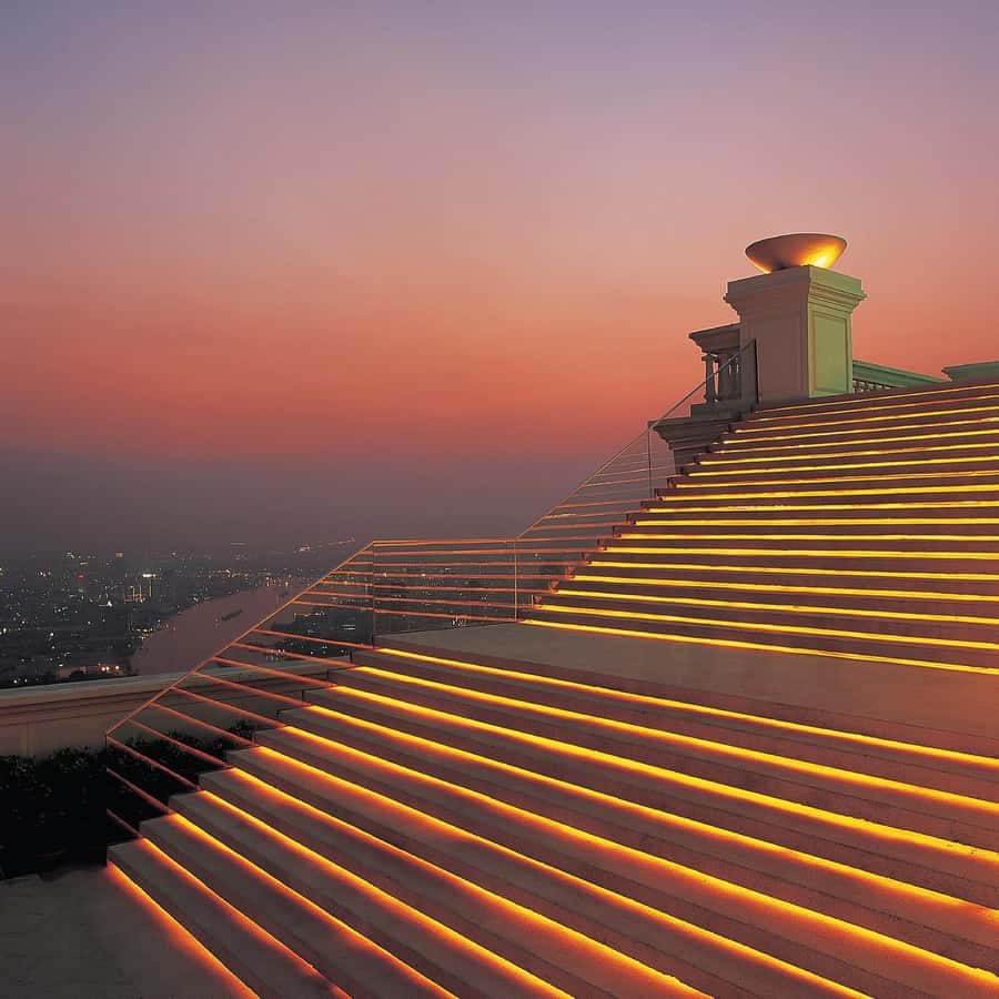 Bangkok: Lebua Sky Bar & China Town Street Food by Tuk Tuk - Wat Suthat and the Giant Swing after dark