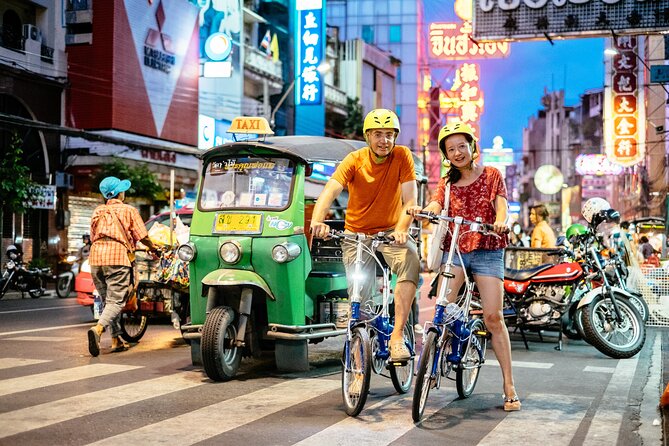 Bangkok Night Bike Tour -Hotel-pickup & Dinner - Chinatown and Yaowarat after sunset