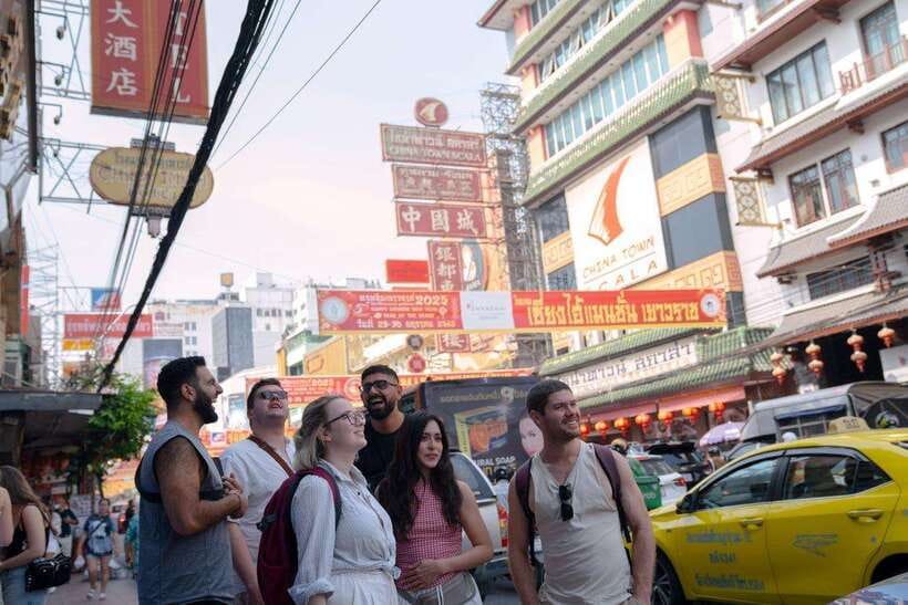 Bangkok: Talad Noi Hidden Gems & Street Food Adventure - Crossing into Chinatown