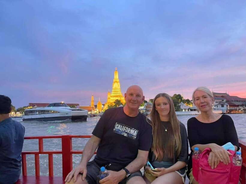 Bangkok Tuk-Tuk by Night with Chinatown Street Food Meal - Why Bangkok after dark works so well