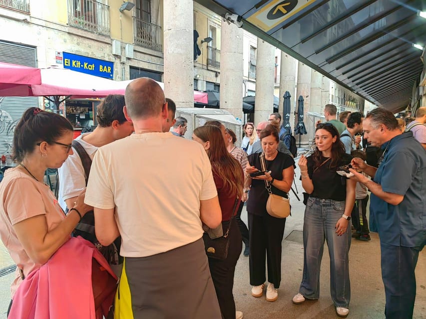 Barcelona: Local Market & Street Food Walking Tour - Who should book this walk?