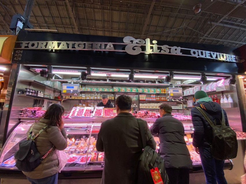Barcelona: Street Food & Sightseeing Tour with Local Market - What the $53 price includes