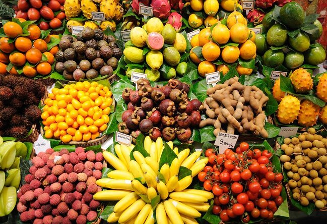 Barcelona Street Food Tour with Local Market & City Center Visit - Key points at a glance