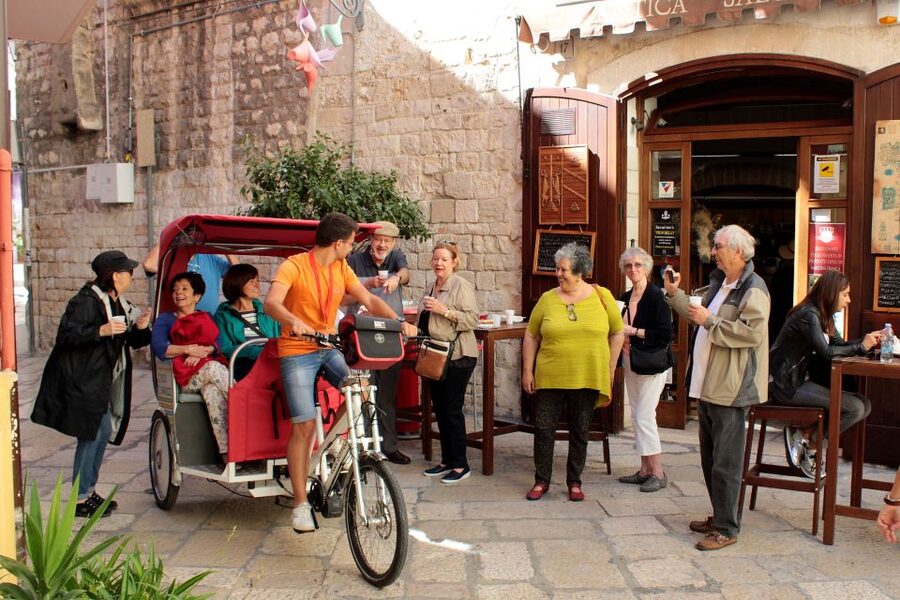 Bari: Rickshaw Street Food Tour - Key points to know before booking