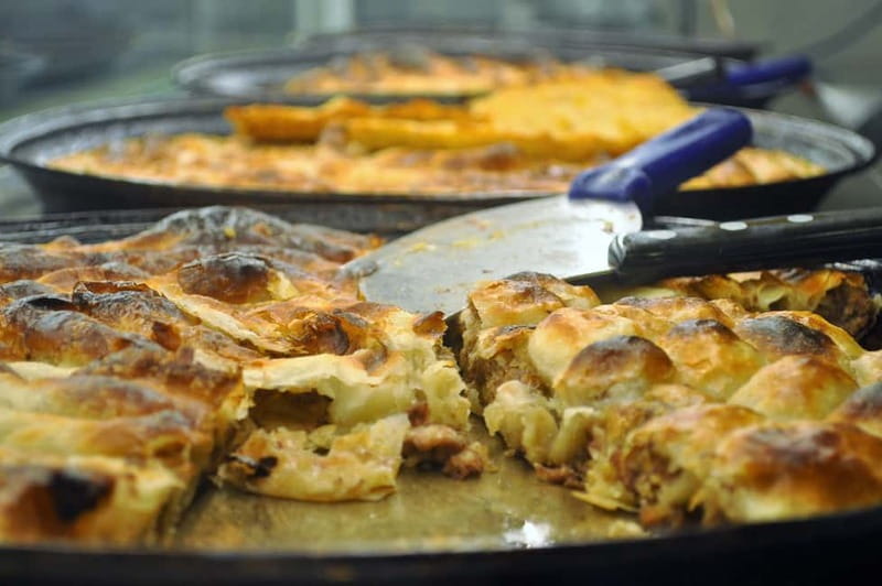 Belgrade: Street Food and Drinks Tour with 20+Tastings - Starting at Hotel Moskva