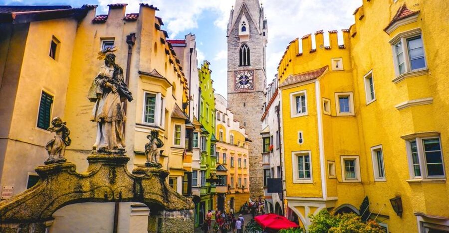 Bolzano: Private Street Food Walking Tour - Starting in Piazza Walther