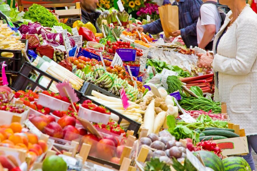 Bolzano: Private Street Food Walking Tour - Booking and cancellation details