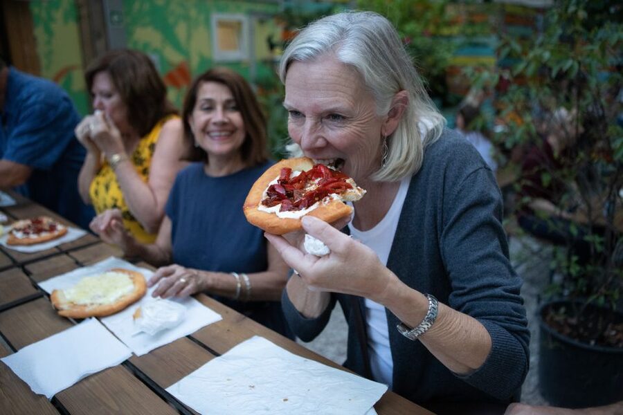 Budapest Street Food Tour with Snacks, Dessert & Beer - Key points to know before booking