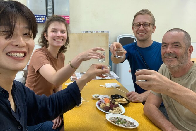Busan Food Market Tour Seafoods and Street Foods - Why this Busan food tour works so well