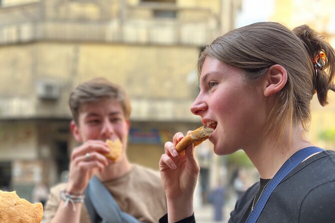 Cairo Street Food with a Local Family - Starting with drinks and downtown Cairo