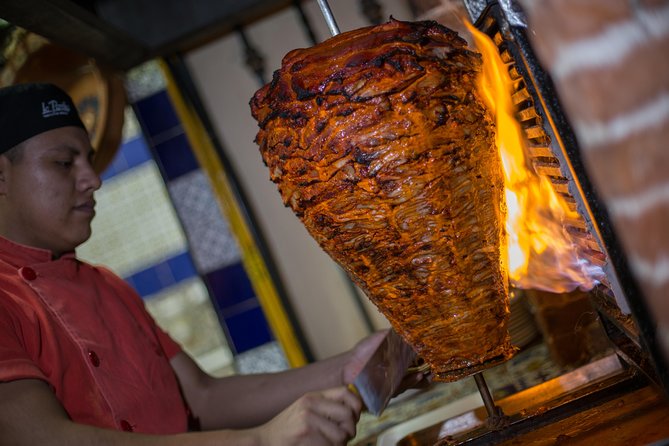 Cancun Taco Tour, Local Beer and Night Market with Transportation - Lonchería El Pocito and Yucatecan Cochinita Pibil
