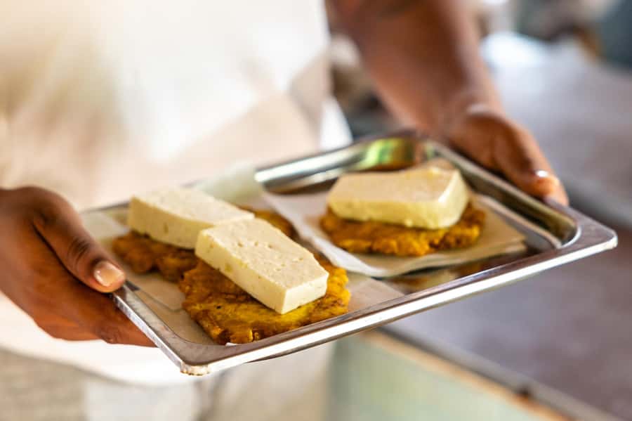 Cartagena: Guided Street Food Tour with Tastings - Getsemaní adds a different side of the city