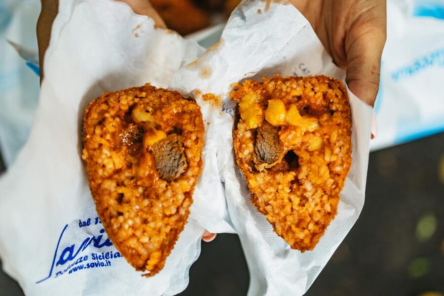 Catania: Guided Street Food Walking Tour - The main market, cipollina, and Catania’s famous arancino