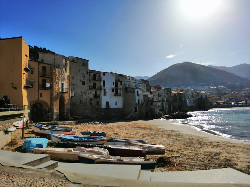 Cefalù: Street Food Tour with Tastings - Returning through Cefalù’s old town