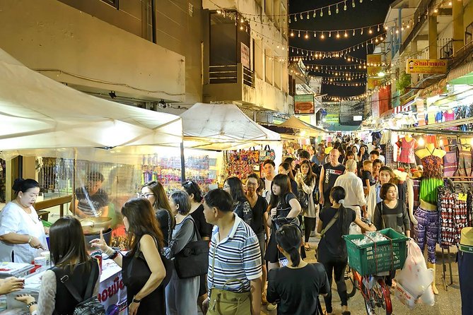 Chiang Rai Food & Night Market Walking Tour with Local Host - Chiang Rai Night Bazaar and the food portion