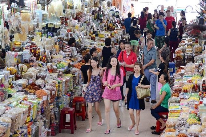 Da Nang Cycle Rickshaw Tour Private with Street Foods/Han Cruise - Long An Temple and Da Nang’s Buddhist traditions