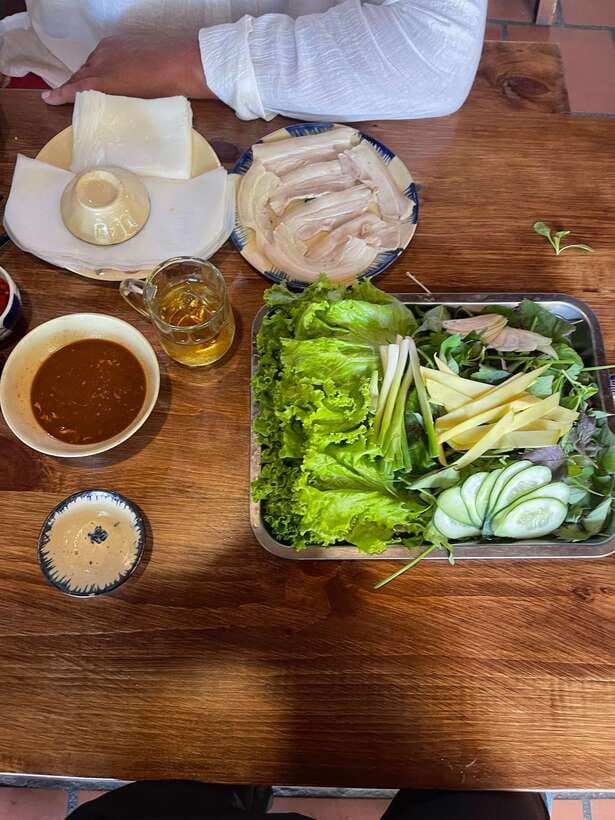 Da Nang street food exploring - Why Da Nang food is best explored one stop at a time