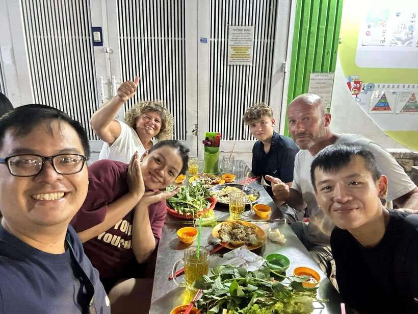 Da Nang street food exploring - What the guide adds to an ordinary meal