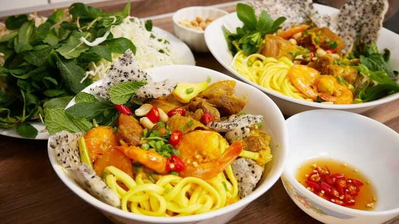 Da Nang street food exploring - Vegetarian diners should speak up early