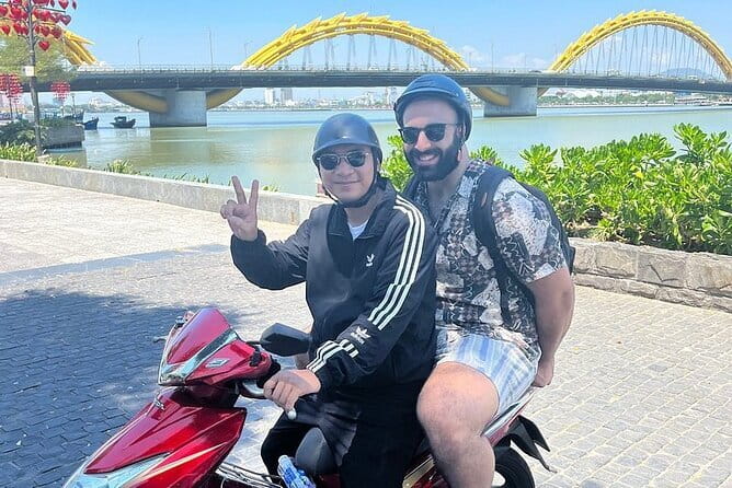 Danang Food Tour With Local Students - Dietary Needs and Food Choices
