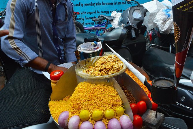 DBC Street Food Safari - Meeting at Chandni Chowk Metro Station at 4 pm