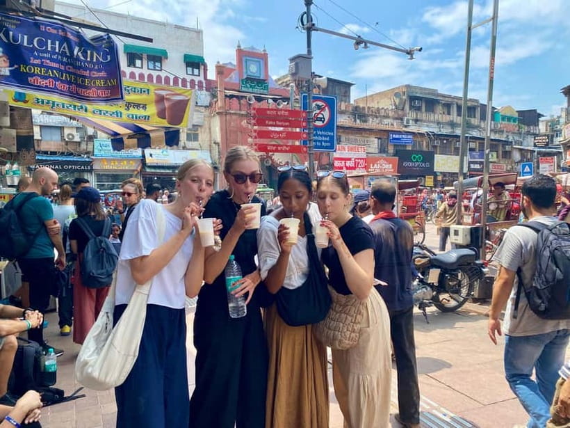 Delhi: Old Delhi's Street Food, Temples & Spice Market Tour - Why this Old Delhi tour works so well