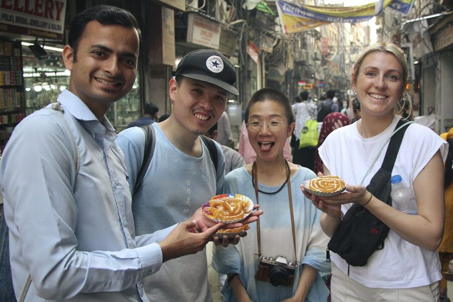Delhi: Old Delhi Street Food Tour with Rickshaw Ride - The sweet finish: jalebi, chai, and pudding-style desserts